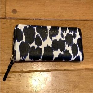 Kate Spade wallet
